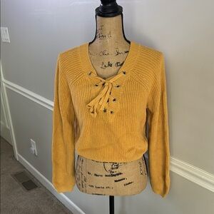 Kendall & Kylie size medium Camel Knit Sweater